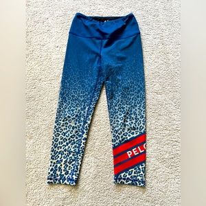 Peloton kali Miami fitwear leopard XS CAPRI LEGGINGS